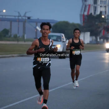 Runner Photo 2177284