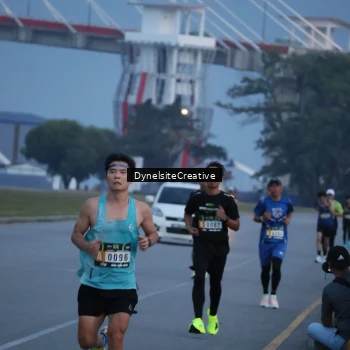 Runner Photo 2177296