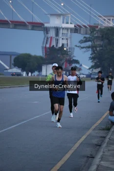 Runner Photo 2177299