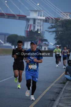 Runner Photo 2177300