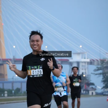 Runner Photo 2177328