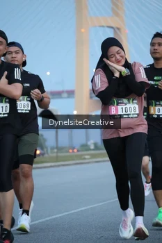 Runner Photo 2177365
