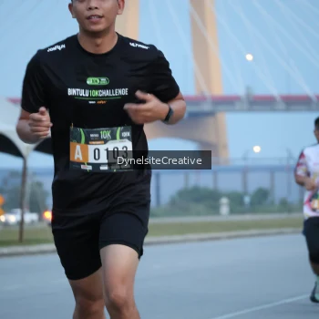 Runner Photo 2177372