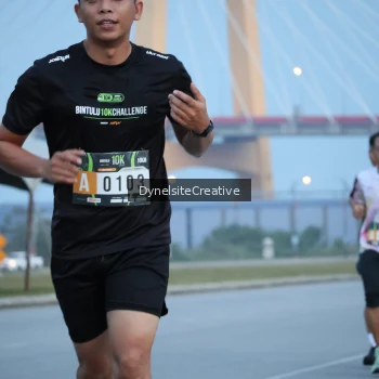 Runner Photo 2177374