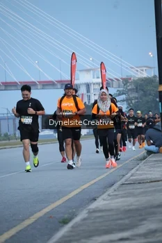 Runner Photo 2177378