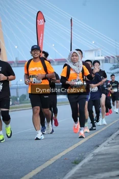 Runner Photo 2177382