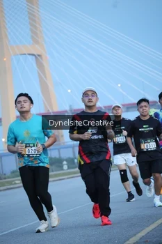 Runner Photo 2177389
