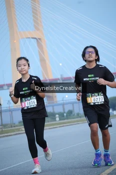 Runner Photo 2177418
