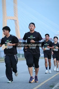 Runner Photo 2177434