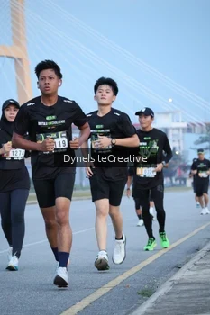 Runner Photo 2177437