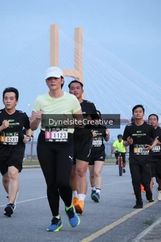 Runner Photo 2177462