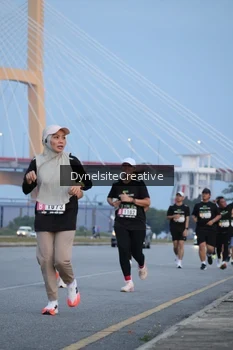 Runner Photo 2177475