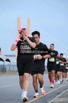 Runner Photo 2177499