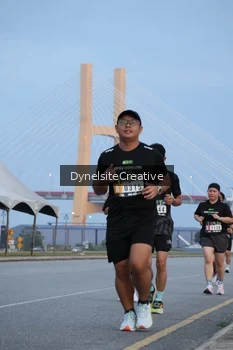 Runner Photo 2177504
