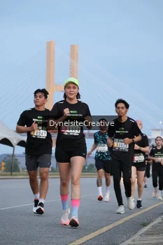 Runner Photo 2177510