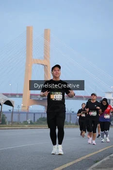 Runner Photo 2177526
