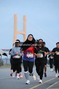 Runner Photo 2177536