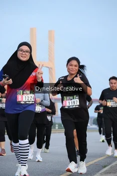 Runner Photo 2177540