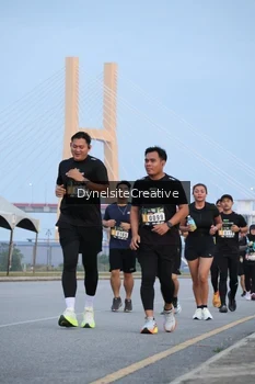 Runner Photo 2177544