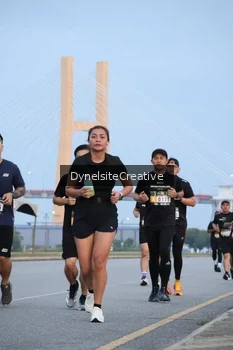 Runner Photo 2177550