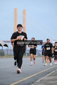 Runner Photo 2177560