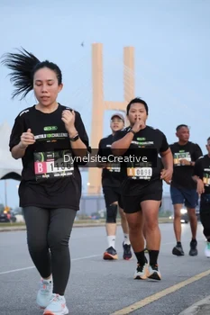 Runner Photo 2177579