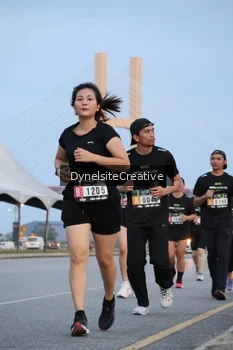 Runner Photo 2177584