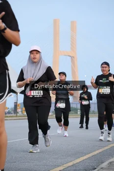 Runner Photo 2177596