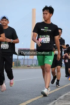 Runner Photo 2177617