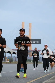 Runner Photo 2177634