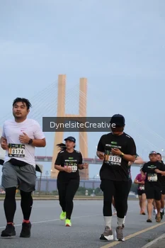 Runner Photo 2177654