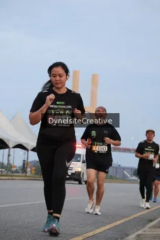 Runner Photo 2177692