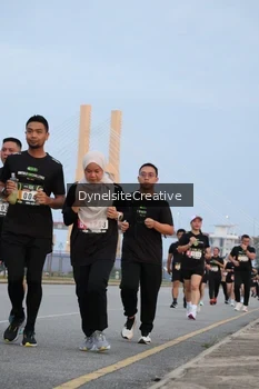 Runner Photo 2177715