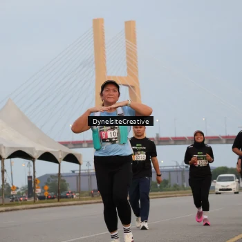 Runner Photo 2177809