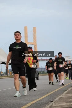 Runner Photo 2177842