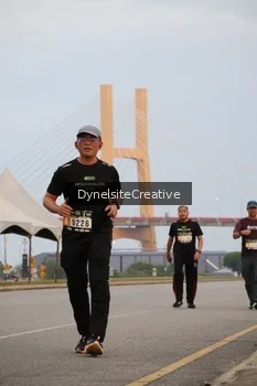 Runner Photo 2177876