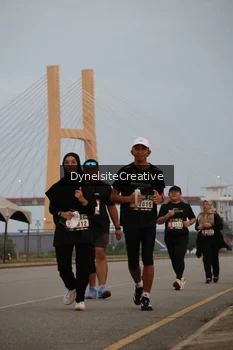 Runner Photo 2177973