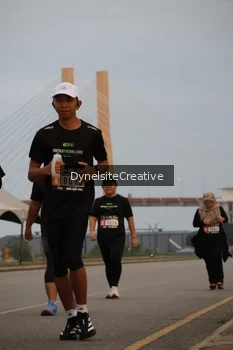 Runner Photo 2177977