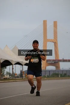Runner Photo 2177981