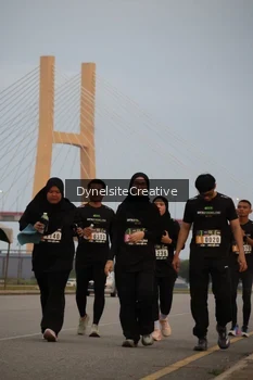Runner Photo 2177985