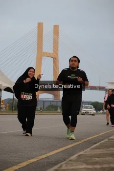 Runner Photo 2178009