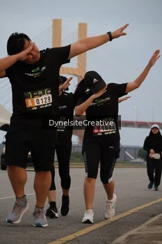 Runner Photo 2178026