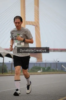 Runner Photo 2178093