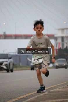 Runner Photo 2178101