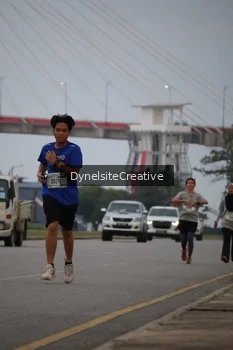 Runner Photo 2178116