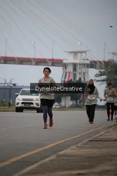Runner Photo 2178122