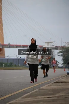 Runner Photo 2178129