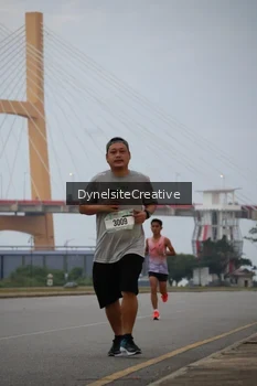 Runner Photo 2178133