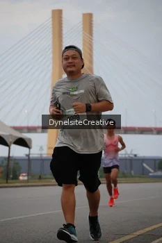 Runner Photo 2178138