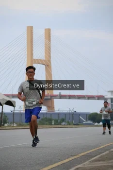 Runner Photo 2178253